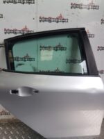PEUGEOT 208 DRIVER SIDE REAR DOOR IN ALUMINIUM SILVER EZR 2012 TO 2018 - Image 3