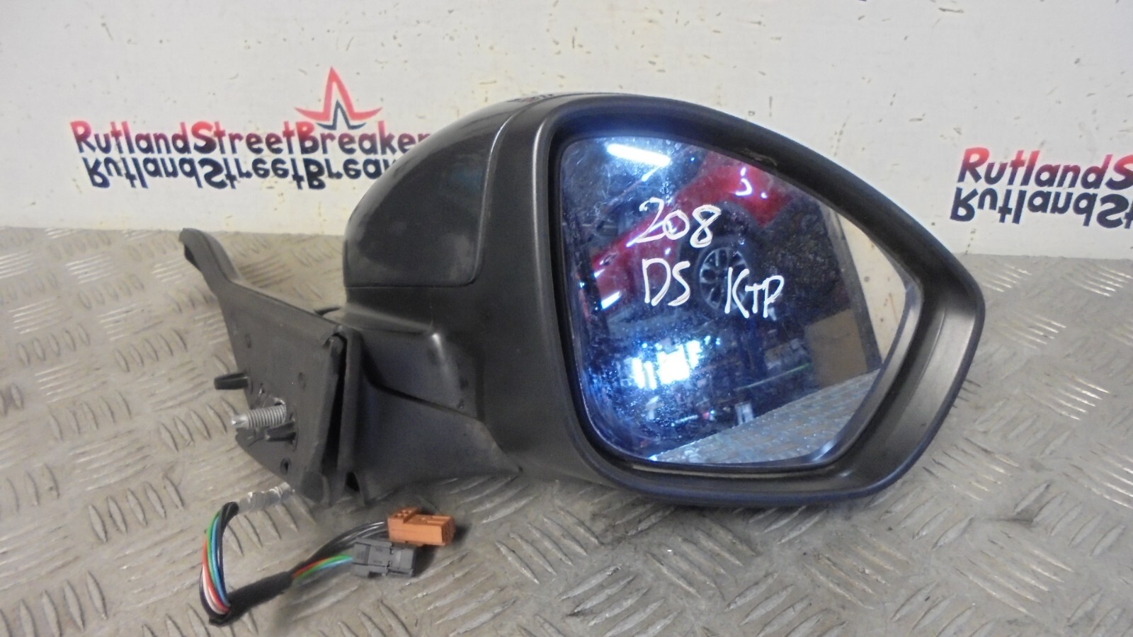 PEUGEOT-208-DRIVER-SIDE-WING-MIRROR-IN-SHARK-GREY-KTP-2012-TO-2019-135839783335 PEUGEOT 208 DRIVER SIDE WING MIRROR IN SHARK GREY KTP 2012 TO 2019 - Image 1