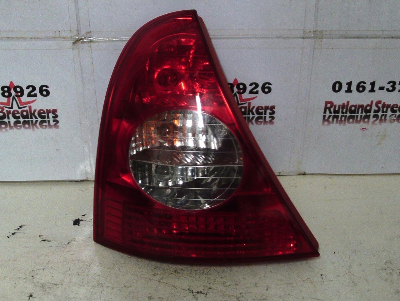 RENAULT-CLIO-NEARSIDE-PASSENGER-SIDE-REAR-TAIL-LIGHT-UNIT-CLUSTER-2002-2003-142204232335 RENAULT CLIO NEARSIDE PASSENGER SIDE REAR TAIL LIGHT UNIT CLUSTER 2002 2003 - Image 1