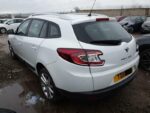 RENAULT MEGANE MK3 ESTATE IN WHITE BREAKING SET OF WHEEL BOLTS - Image 3