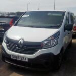 RENAULT TRAFIC VAUXHALL VIVARO IN WHITE 2015 to 2019 BREAKING SET OF WHEEL BOLTS