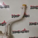 RENAULT TRAFIC / VAUXHALL VIVARO WINDSCREEN WASHER BOTTLE & PUMP 2014 TO 2019 - Image 3