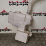 RENAULT TRAFIC / VAUXHALL VIVARO WINDSCREEN WASHER BOTTLE & PUMP 2014 TO 2019 - Image 4