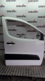 BERLINGO / PARTNER DRIVER SIDE FRONT DOOR BANQUISE WHITE EWP 2009 TO 2018 -