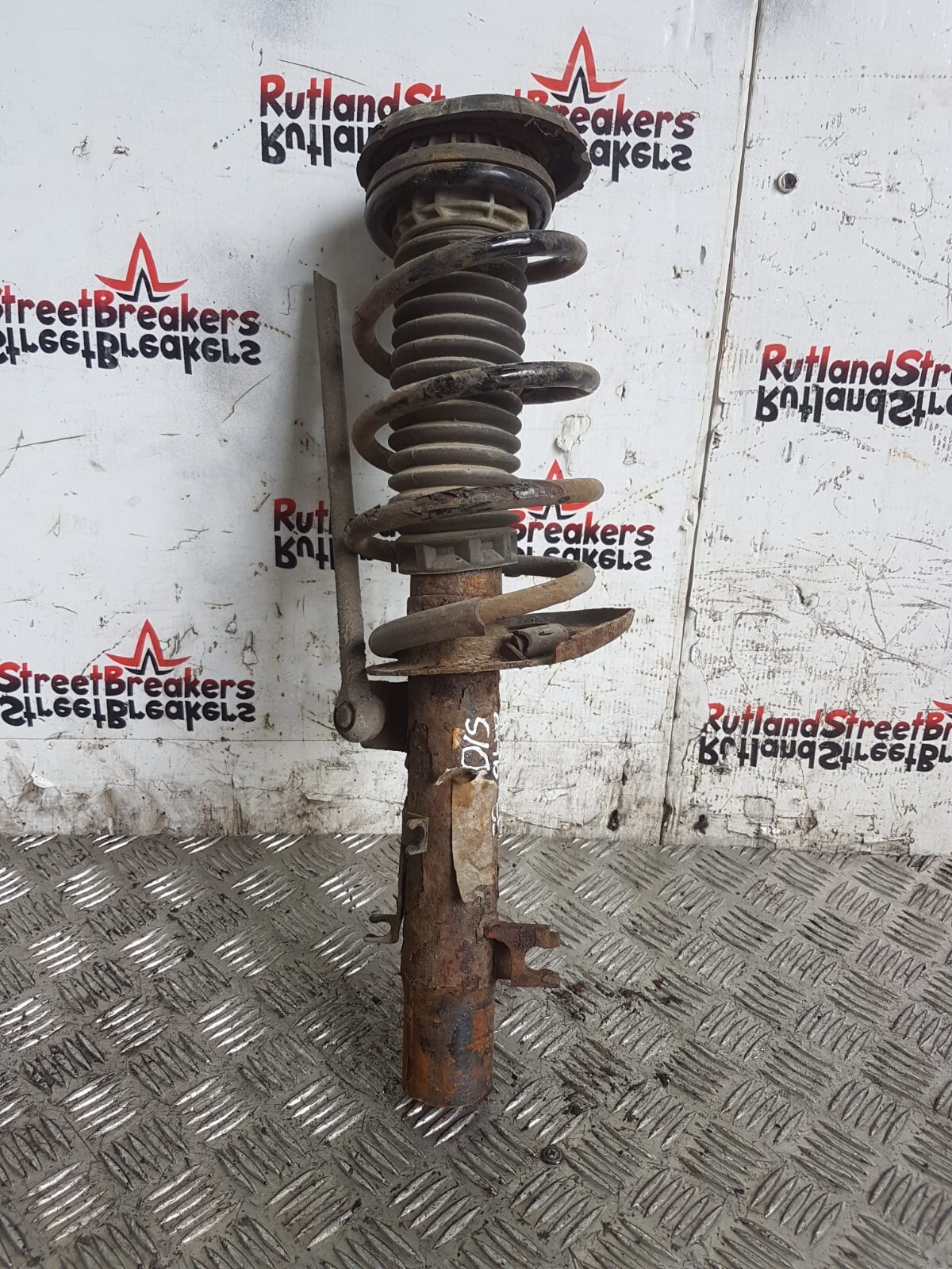 CITROEN-DS3-16-DIESEL-9HR-DRIVER-SIDE-SUSPENSION-LEG-2009-TO-2016-136794908026 CITROEN DS3 1.6 DIESEL 9HR DRIVER SIDE SUSPENSION LEG 2009 TO 2016 - Image 1