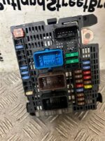 PEUGEOT 308 UNDER BONNET FUSE BOX 1.6 / 2.0 DIESEL 9810295780 2014 TO 2021 - Image 3