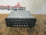 PEUGEOT / CITROEN  / STEREO HEAD UNIT 96750215XT