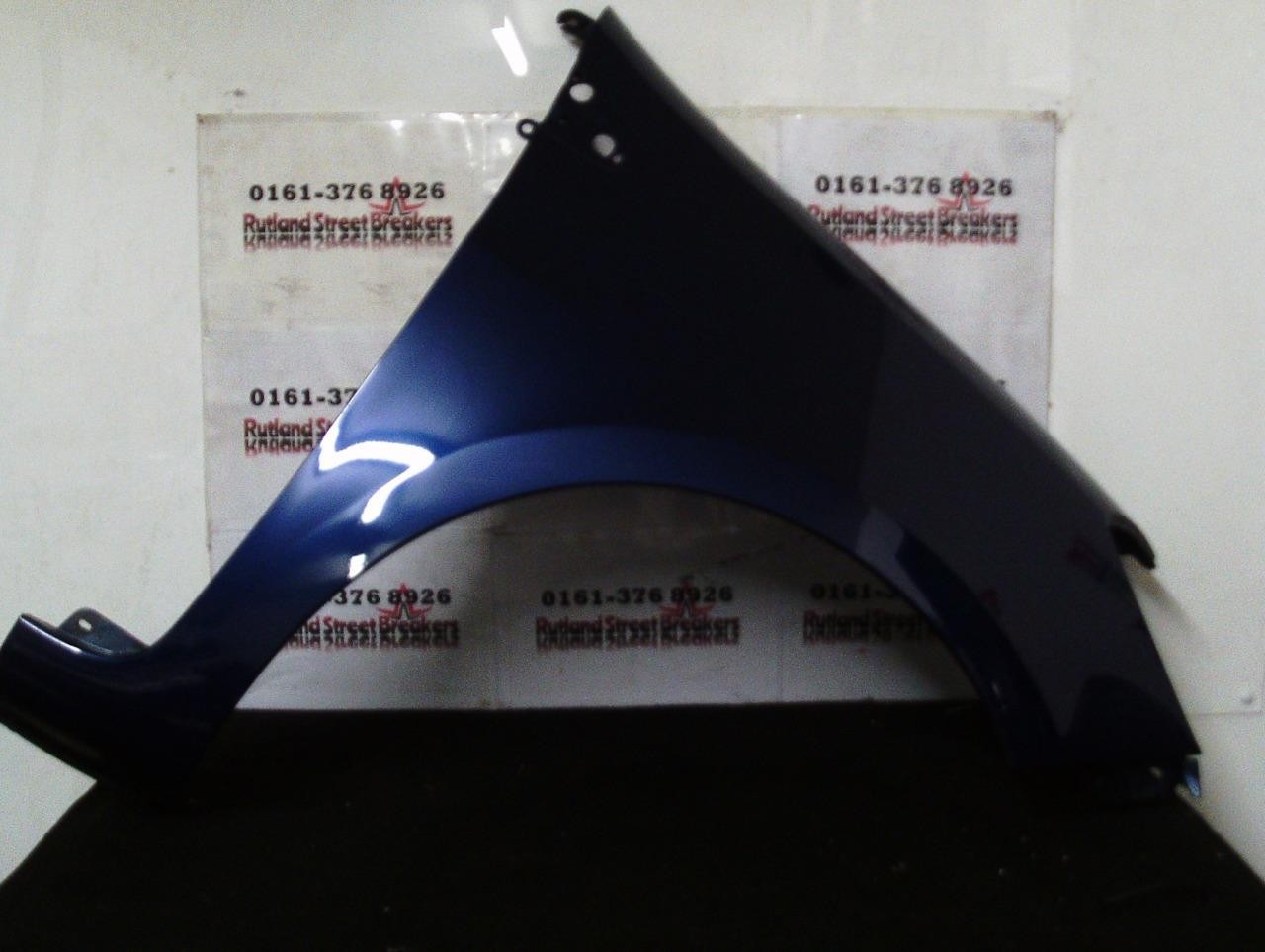RENAULT-CLIO-DRIVER-SIDE-OSF-WING-185-IN-BLUE-TED44-2006-2007-2008-2009-146500100956 RENAULT CLIO DRIVER SIDE O/S/F WING 185 IN BLUE TED44 2006 2007 2008 2009 - Image 1
