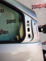 RENAULT TRAFIC / VAUXHALL VIVARO DRIVER SIDE FRONT DOOR IN SILVER 2014 TO 2019 - Image 7