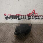 RENAULT TRAFIC / VAUXHALL VIVARO PASSENGER SIDE LOADING DOOR RUNNER 2014 TO 2019 - Image 12