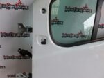 TRAFIC /  VIVARO / PRIMASTAR PASSENGER SIDE FRONT DOOR IN WHITE 2002 - 2012 - Image 4