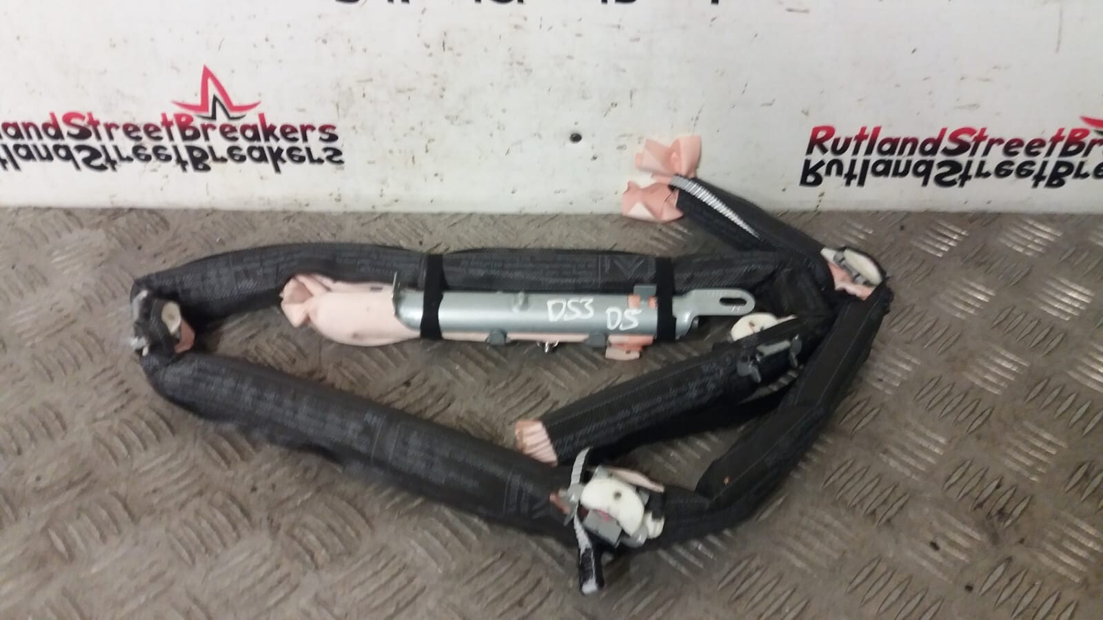 CITROEN-DS3-C3-DRIVER-SIDE-CURTAIN-AIRBAG-9802840980-2009-TO-2016-134757527077 CITROEN DS3 / C3 DRIVER SIDE CURTAIN AIRBAG 9802840980 2009 TO 2016 - Image 1