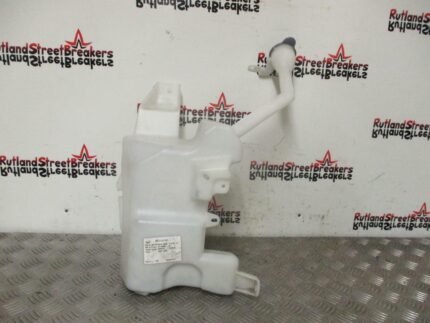 IVECO DAILY WINDSCREEN WASHER BOTTLE AND PUMP 3801898 2012 TO 2015