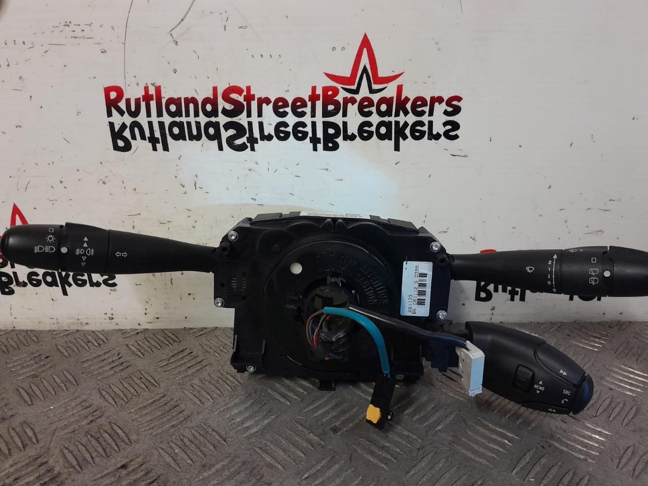 PEUGEOT-207-COMMS-UNIT-SQUIB-INDICATOR-STALK-96661300XT-136794908007 PEUGEOT 207 COMMS UNIT / SQUIB INDICATOR STALK 96661300XT - Image 1