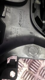 PEUGEOT 308 FRONT CENTRE CONSOLE STORAGE BOX / ARM REST 2008 TO 2013 - Image 10