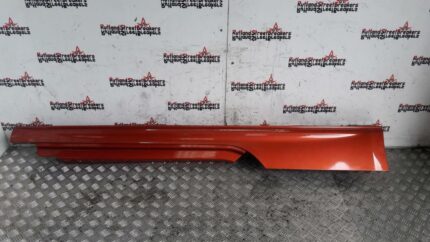 PEUGEOT RCZ DRIVER SIDE SKIRT / MOULDING TRIM IN TOURMALINE RED KDK 2010 TO 2015