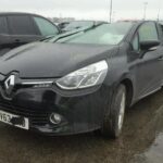 RENAULT CLIO BLACK GNE BREAKING FOR A SET OF FOUR WHEEL BOLTS