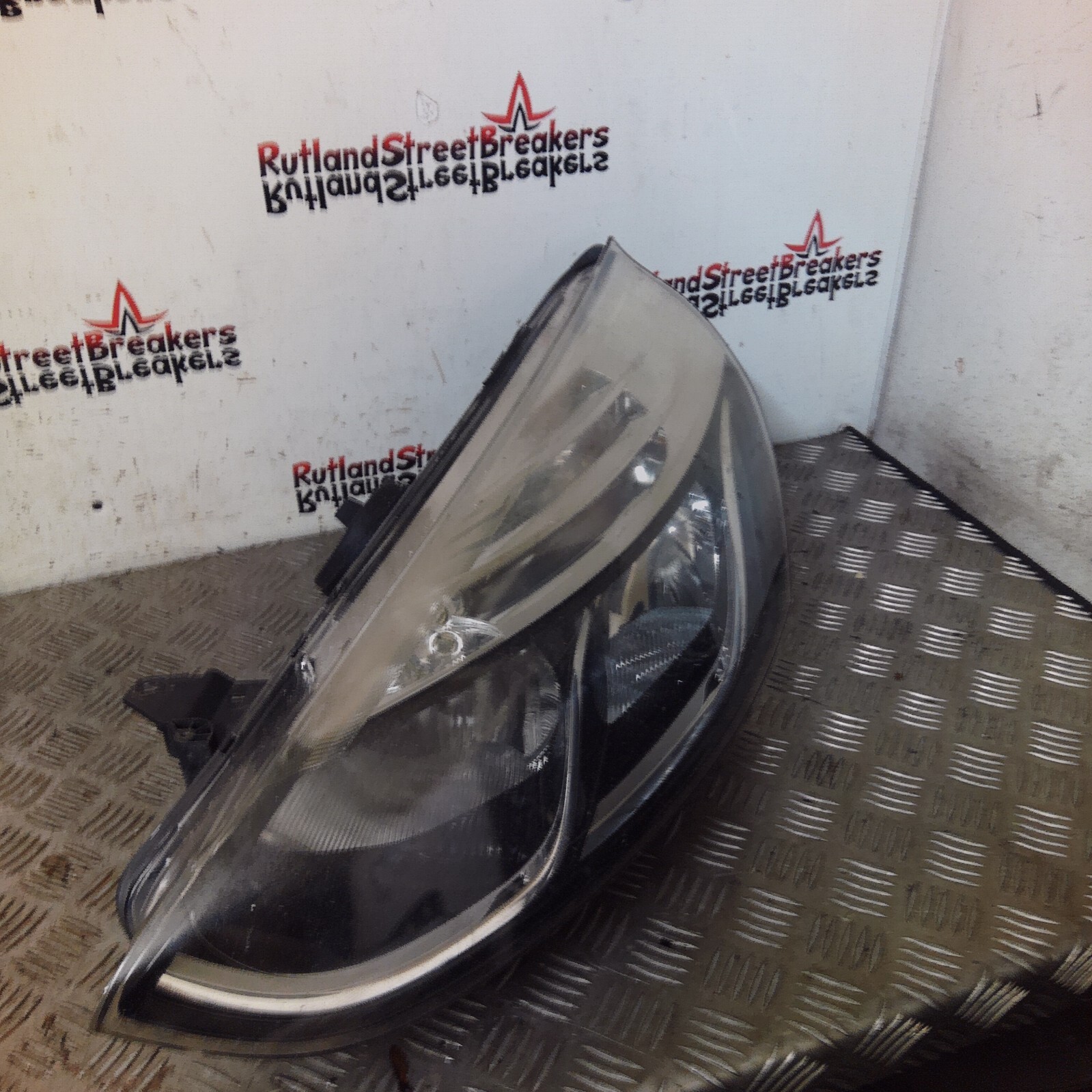 RENAULT-CLIO-MK-4-PASSENGER-SIDE-HEADLIGHT-2013-TO-2016-260606688R-136937464757 RENAULT CLIO MK 4 PASSENGER SIDE HEADLIGHT 2013 TO 2016 260606688R - Image 1