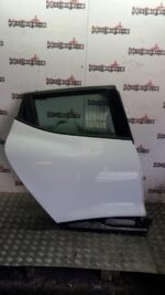 RENAULT CLIO MK4 DRIVER SIDE REAR DOOR IN WHITE OV369 2013 TO 2019