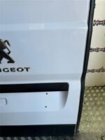 BOXER / RELAY / MOVANO PASSENGER SIDE REAR DOOR ICY WHITE EPR 2020 TO 2024 - Image 4