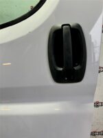 BOXER / RELAY PASSENGER SIDE FRONT DOOR ICY WHITE EPR 2020 TO 2024 - Image 9