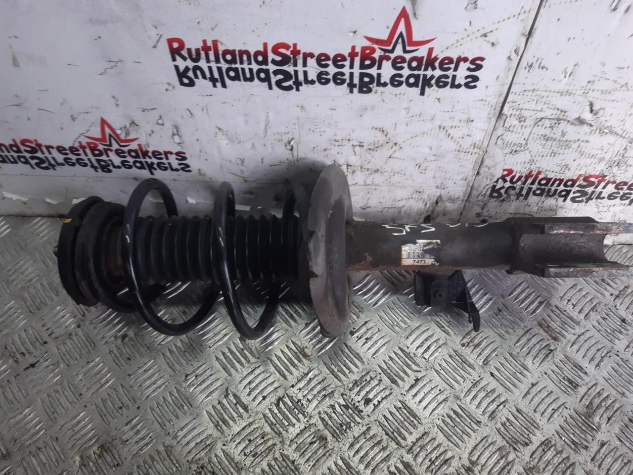 CITROEN-C4-16-PETROL-5FS-DRIVER-SIDE-SUSPENSION-LEG-2011-TO-2017-136794908028 CITROEN C4 1.6 PETROL 5FS DRIVER SIDE SUSPENSION LEG 2011 TO 2017 - Image 1