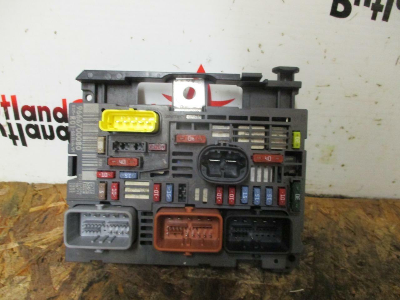 CITROEN-C4-PICASSO-UNDERBONNET-FUSEBOX-BSM-MODULE-9666700080-2007-TO-2013-133431060628 CITROEN C4 PICASSO UNDERBONNET FUSEBOX / BSM MODULE 9666700080 2007 TO 2013 - Image 1