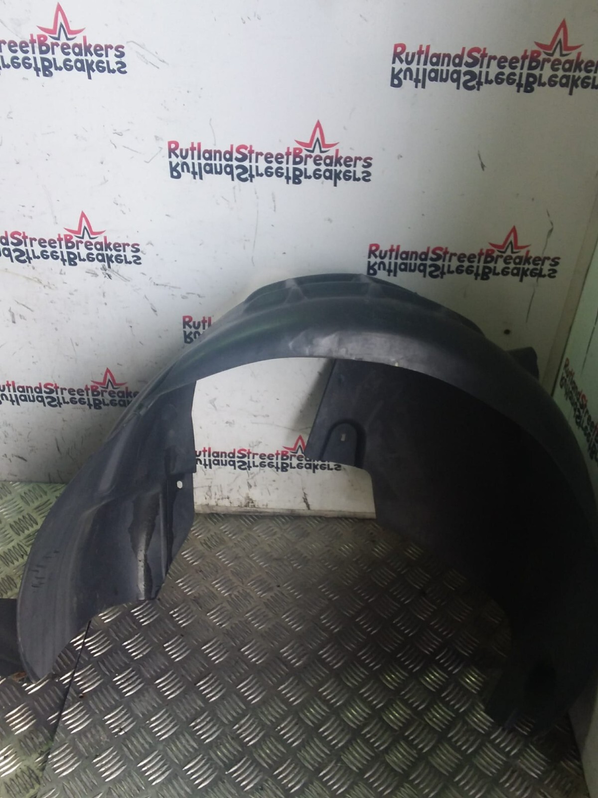 CITROEN-C4-RIGHT-DRIVER-REAR-SPLASH-GUARD-9687462780-2010-TO-2018-145688810908 CITROEN C4 RIGHT DRIVER REAR SPLASH GUARD 9687462780 2010 TO 2018 - Image 1