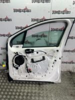 PEUGEOT 208 DRIVER SIDE FRONT DOOR IN BANQUISE WHITE EWP 2012 TO 2018 - Image 11