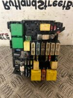 PEUGEOT 208 UNDER BONNET FUSE BOX BSM 9804846880 2012 TO 2018 USED
