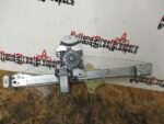 RENAULT CLIO MK4 PASSENGER SIDE FRONT WINDOW REGULATOR / MOTOR 807213867R