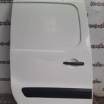 BERLINGO / PARTNER SIDE LOADING DOOR IN BANQUISE WHITE EWP 2009 TO 2018 .