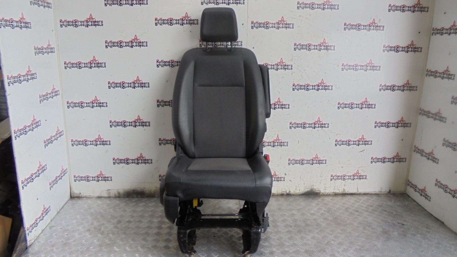 DISPATCH-EXPERT-VIVARO-SCUDO-PROACE-SEAT-DRIVER-SIDE-LEATHER-2016-TO-2024-146798661309 DISPATCH EXPERT VIVARO SCUDO PROACE SEAT DRIVER SIDE LEATHER 2016 TO 2024 - Image 1