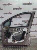 PEUGEOT 2008 DRIVER SIDE FRONT DOOR IN SPIRIT GREY KCL 2013 TO 2019 - Image 13