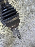 PEUGEOT 208 1.4 DIESEL DRIVER SIDE DRIVESHAFT 8HR 9803959680 2012 TO 2018 - Image 5