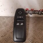 PEUGEOT 208 / 2008 DRIVER SIDE WINDOW SWITCH  2012 TO 2018 96751120ZD