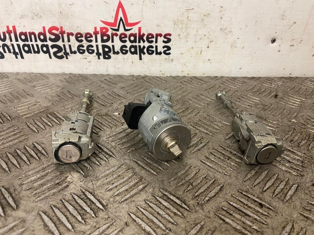 PEUGEOT-508-SALOON-LOCK-SET-DRIVER-PASSENGER-DOOR-LOCK-IGNITION-BARREL-KEY-146500070049 PEUGEOT 508 SALOON LOCK SET DRIVER / PASSENGER DOOR LOCK / IGNITION BARREL / KEY - Image 1