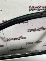 RENAULT CLIO MK4 PASSENGER SIDE FRONT DOOR IN SILVER TED69 2013 TO 2019 - Image 5