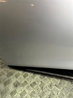 RENAULT CLIO MK4 PASSENGER SIDE FRONT DOOR IN SILVER TED69 2013 TO 2019 - Image 10