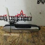 TOYOTA HILUX DOOR HANDLE DRIVER SIDE REAR CHROME 2013 2014 2015